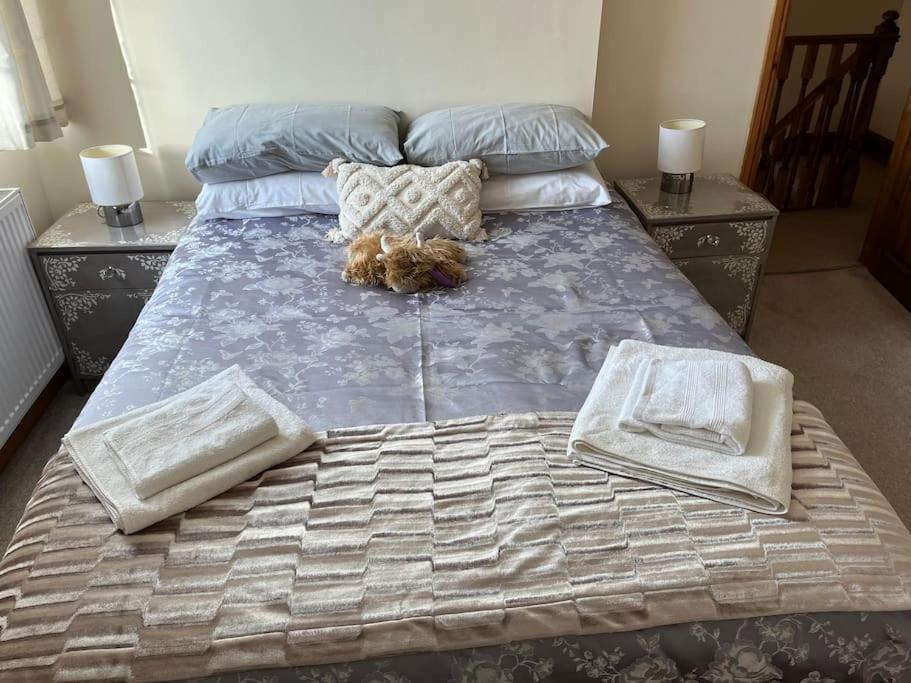 Holiday home Steeple View - A Two Bedroom 18th Century Cottage.